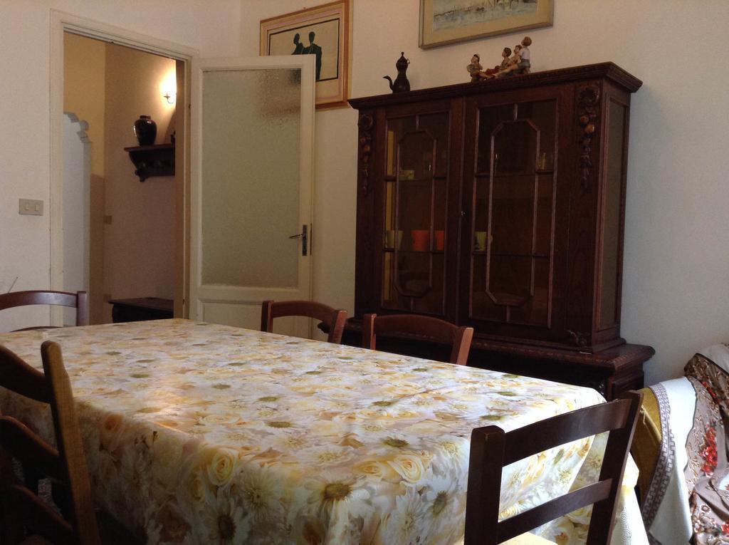 ヴィアレッジョ Casa Saraヴィラ 部屋 写真